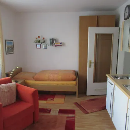 Fuer Hoehere Ansprueche In Uni-ort Lejlighed Dortmund